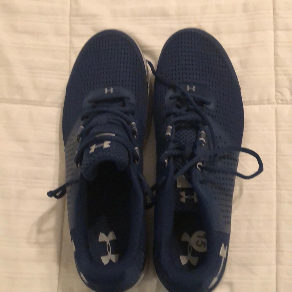 UnderArmour Men’s size 15